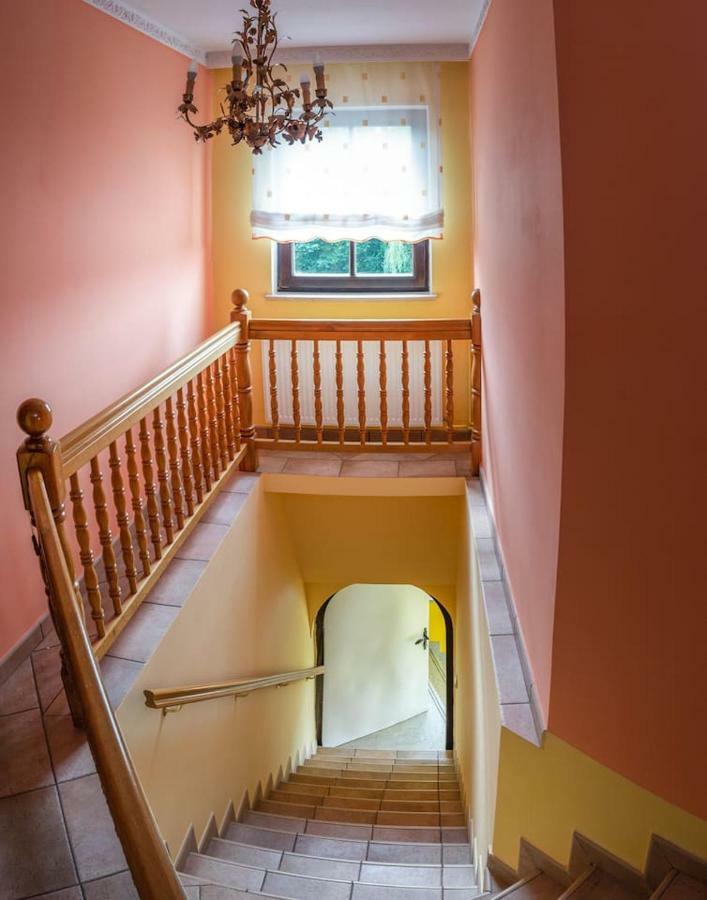 Apartma Ajda Komenda المظهر الخارجي الصورة
